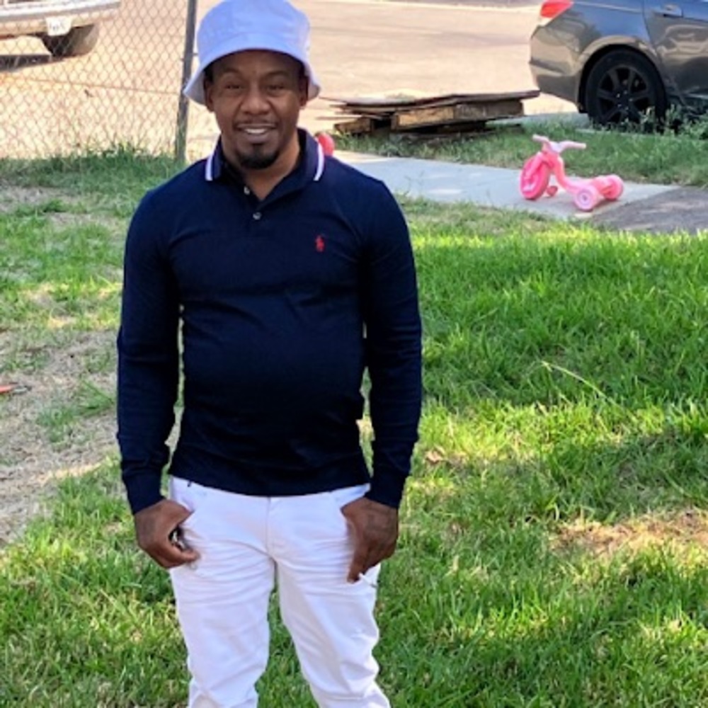 Meet your Posher, Eric